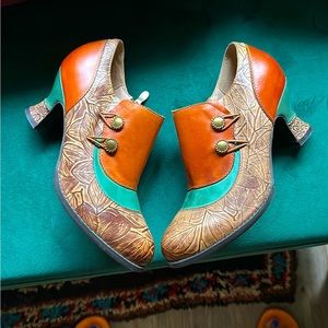 L’Artiste by Spring Step Boots